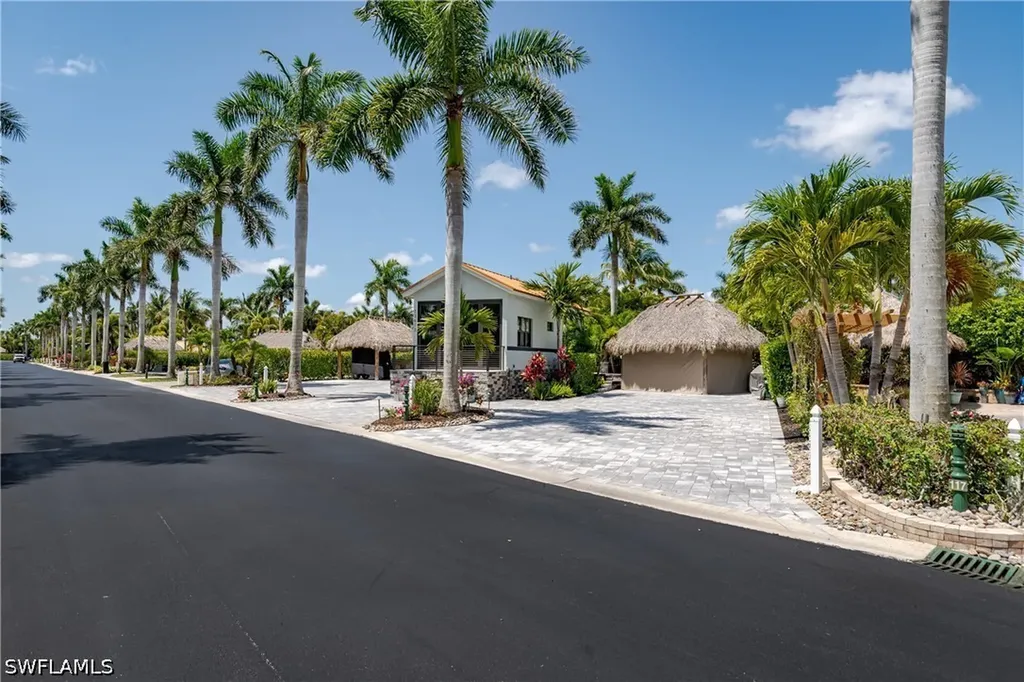 13617 Snapper Lane Naples FL 34114