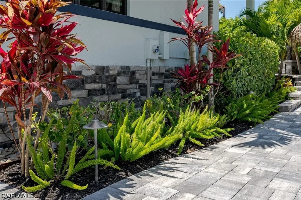 13617 Snapper Lane Naples FL 34114
