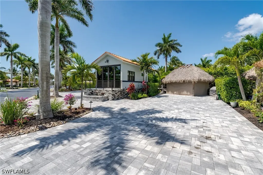 13617 Snapper Lane Naples FL 34114