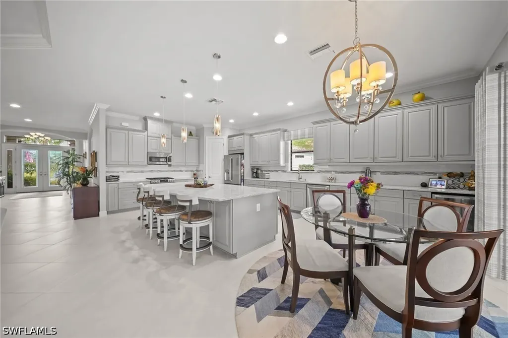 9282 Rialto Lane Naples FL 34119