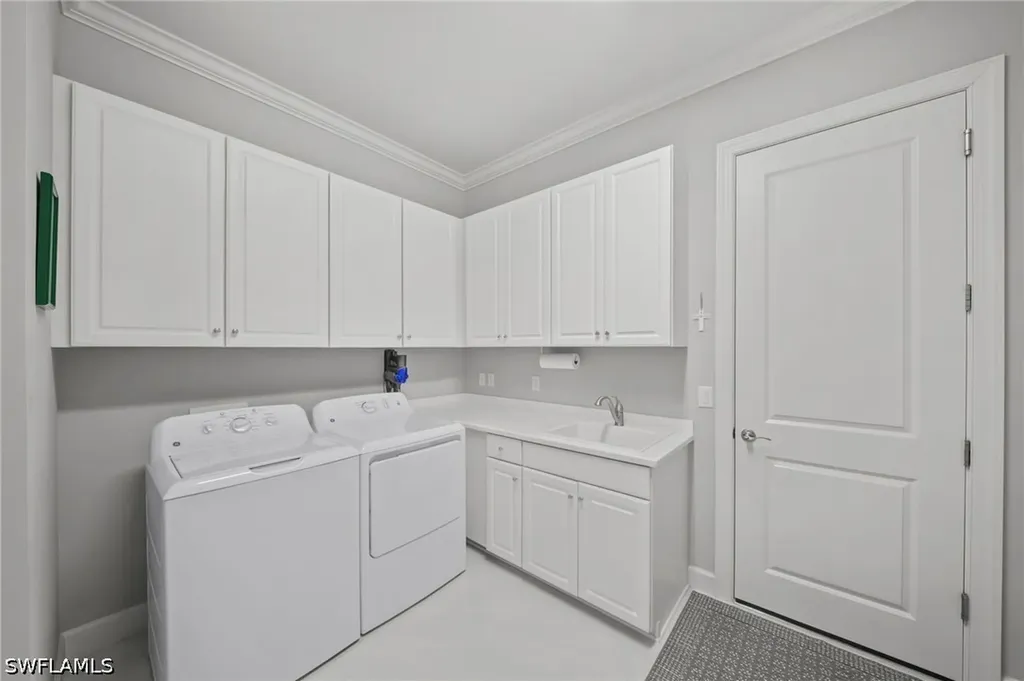 9282 Rialto Lane Naples FL 34119