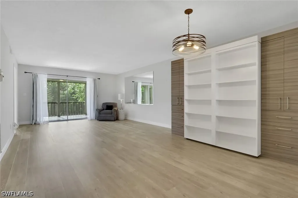 5499 Rattlesnake Hammock Road Naples FL 34113