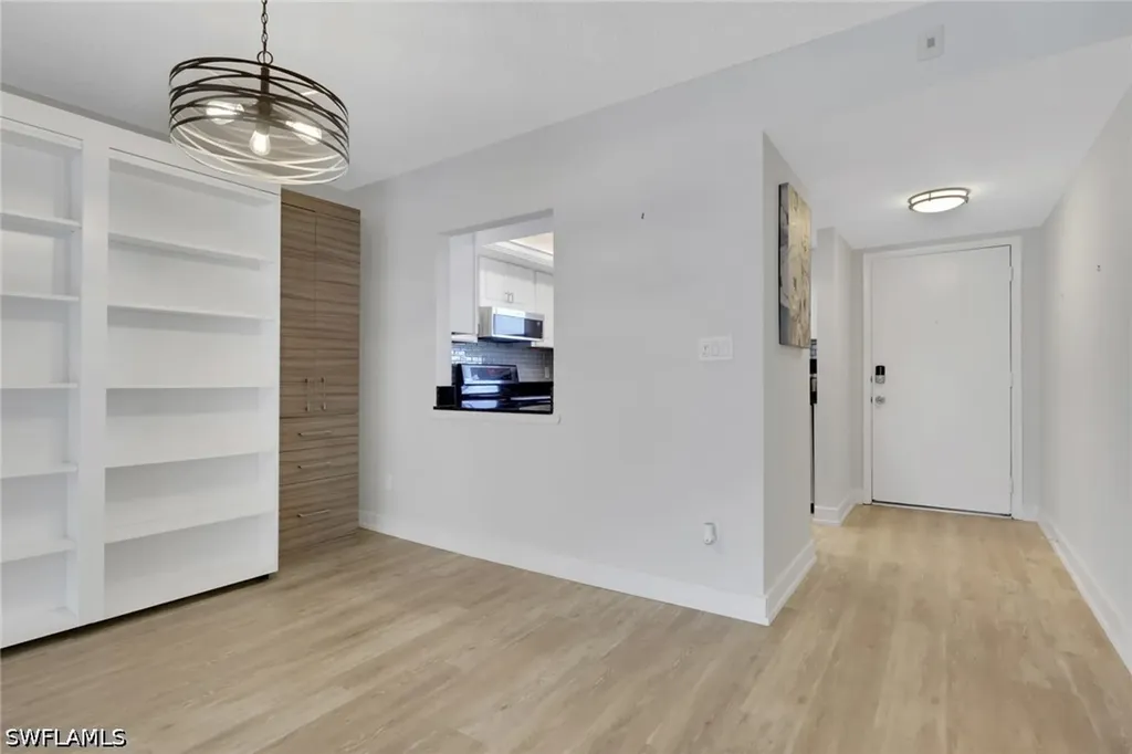 5499 Rattlesnake Hammock Road Naples FL 34113