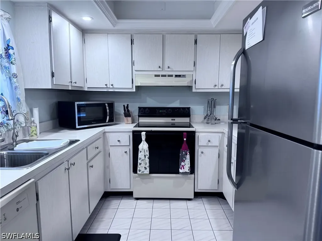 5499 Rattlesnake Hamm Road Naples FL 34113