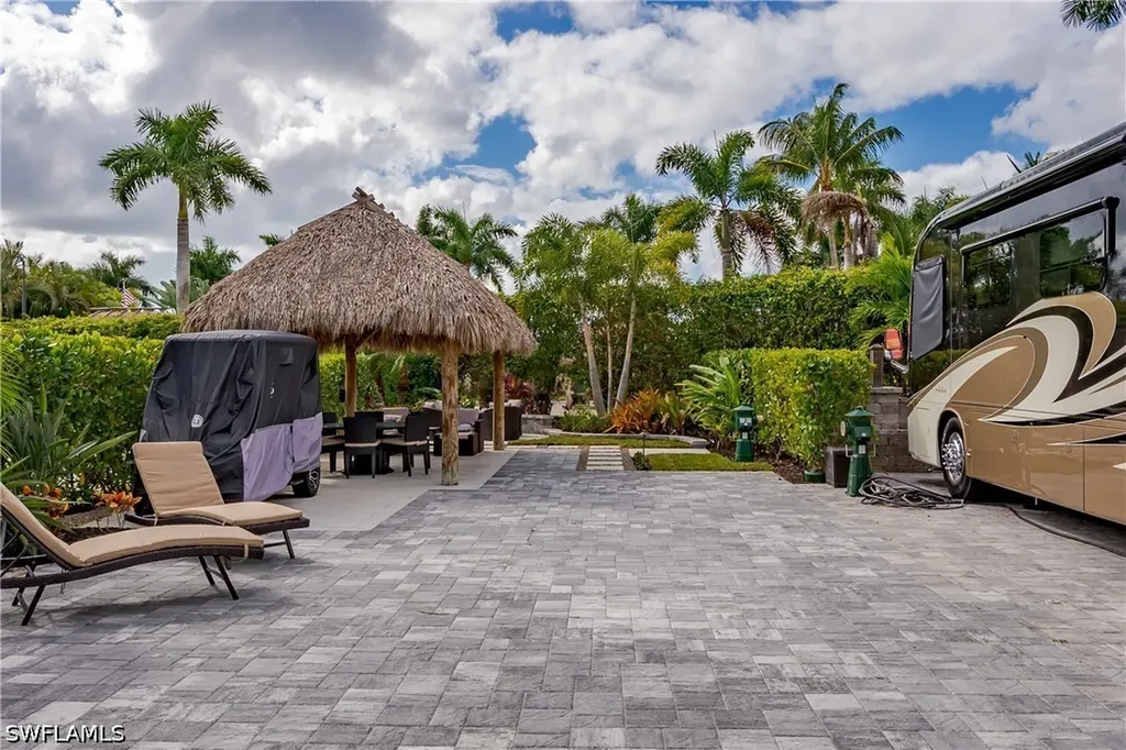 13609 Snapper Lane Naples FL 34114