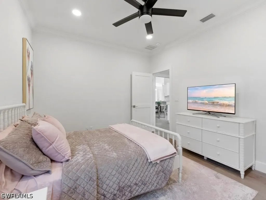 10925 Parnu Street Naples FL 34109