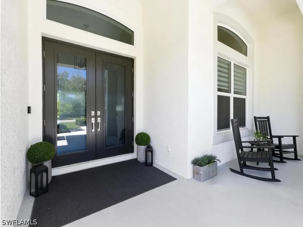 10925 Parnu Street Naples FL 34109