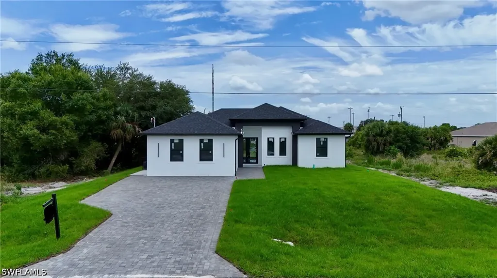 830 Wolverine Street E Lehigh Acres FL 33974