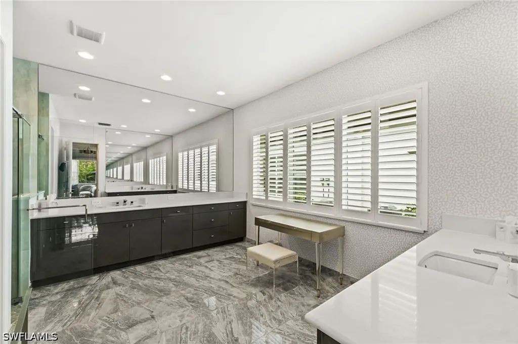 12033 Azalea Way Naples FL 34120