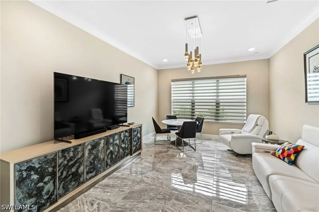 12033 Azalea Way Naples FL 34120