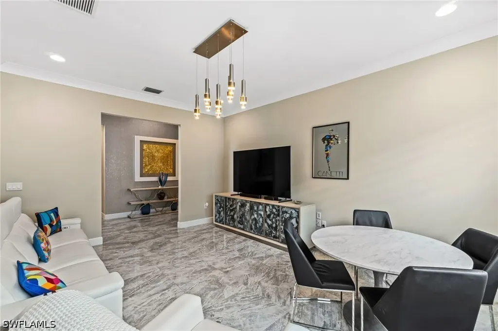 12033 Azalea Way Naples FL 34120