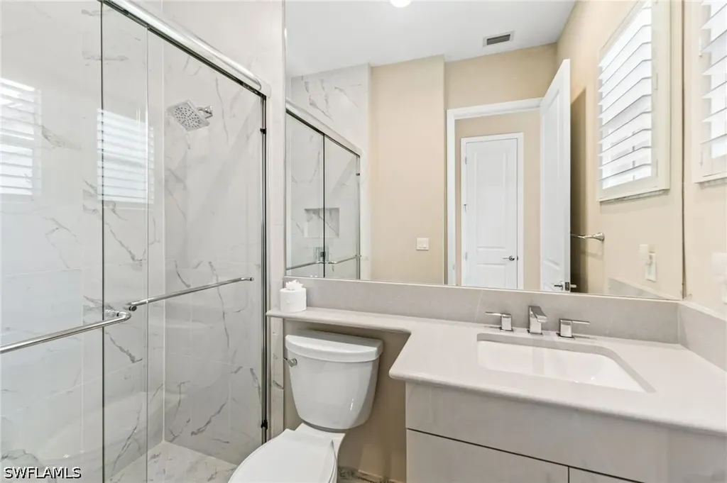 12033 Azalea Way Naples FL 34120