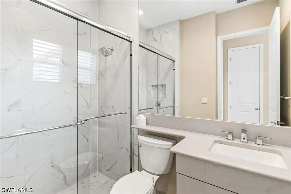12033 Azalea Way Naples FL 34120