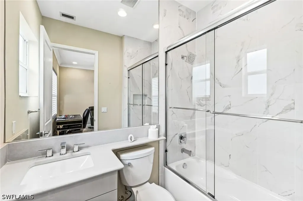 12033 Azalea Way Naples FL 34120