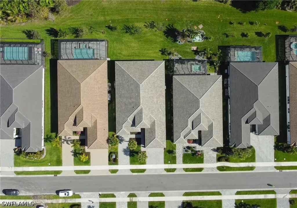 12033 Azalea Way Naples FL 34120