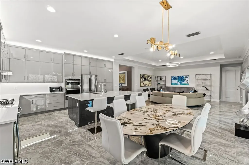 12033 Azalea Way Naples FL 34120