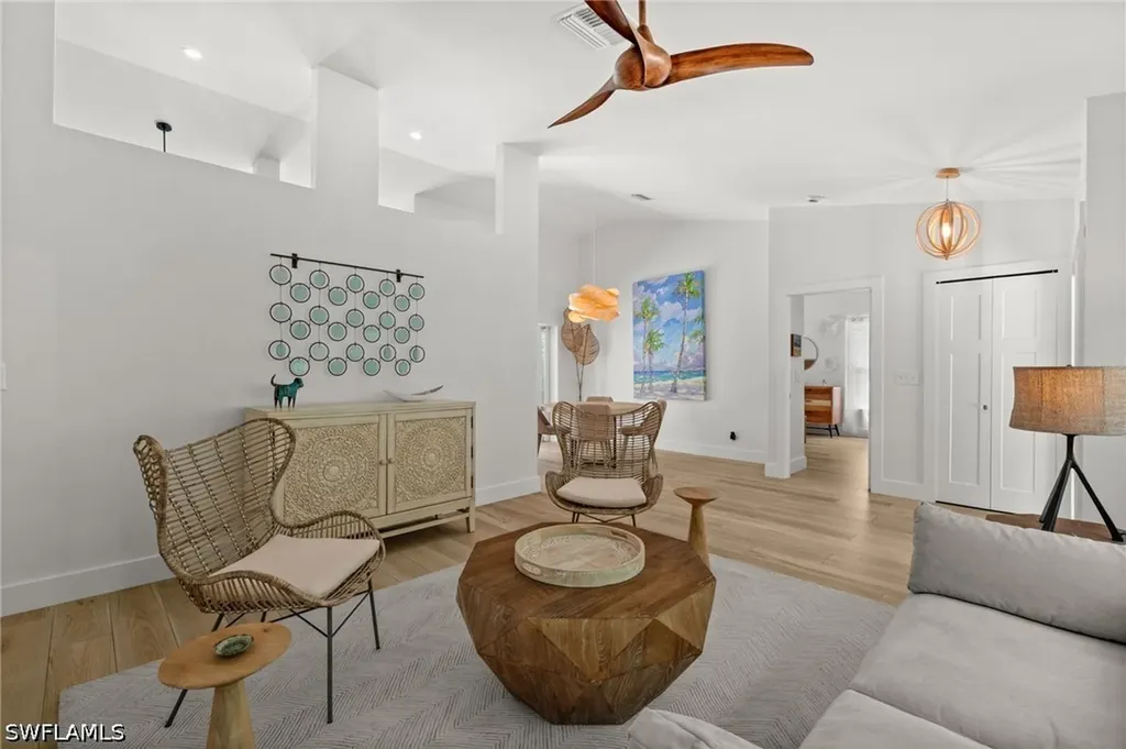 2476 River Reach Drive Naples FL 34104
