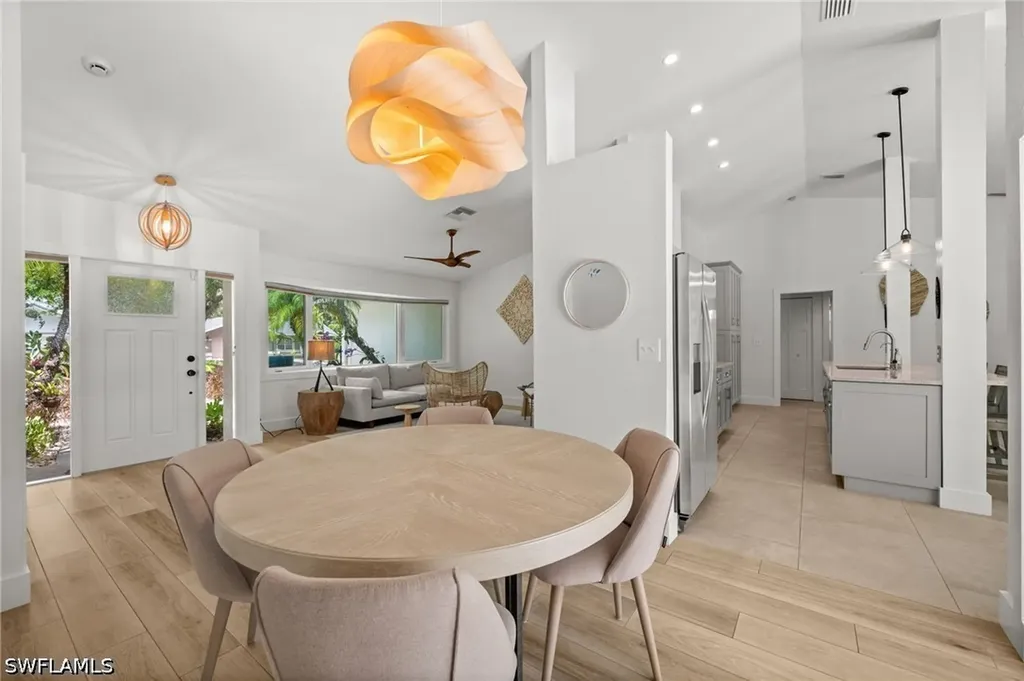 2476 River Reach Drive Naples FL 34104