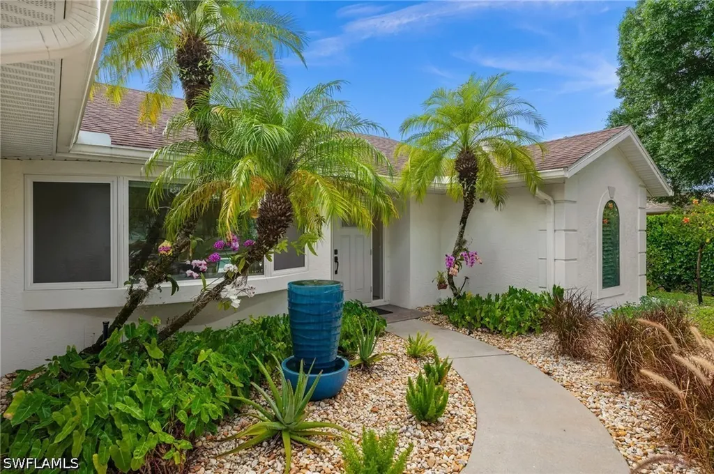 2476 River Reach Drive Naples FL 34104