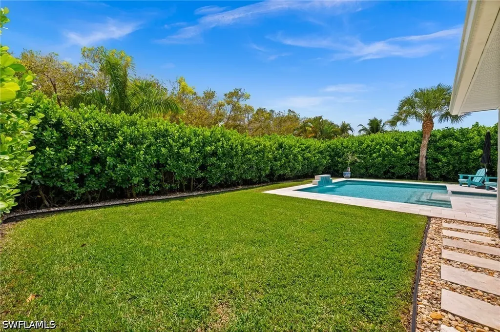 2476 River Reach Drive Naples FL 34104