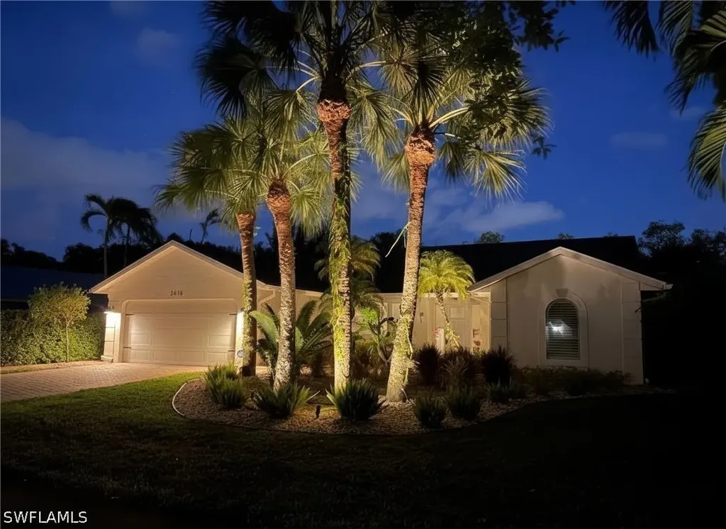 2476 River Reach Drive Naples FL 34104