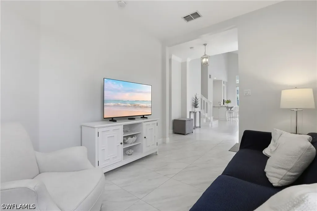 14811 Sterling Oaks Drive Naples FL 34110