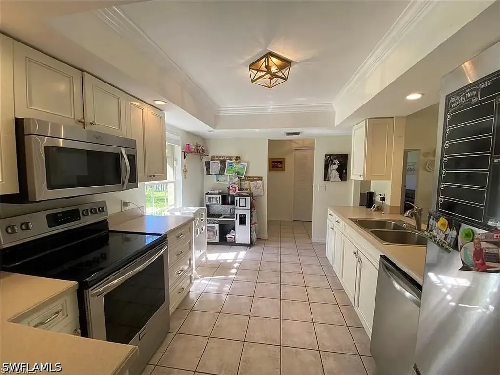 5121 Teak Wood Drive Naples FL 34119