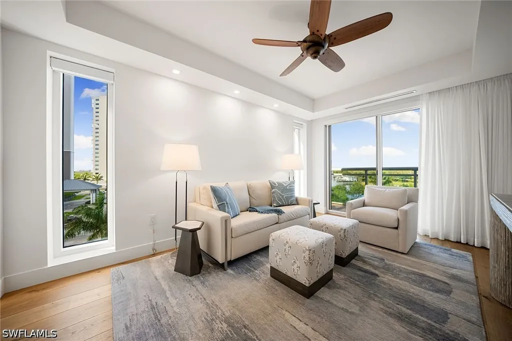 13915 Old Coast Road Naples FL 34110