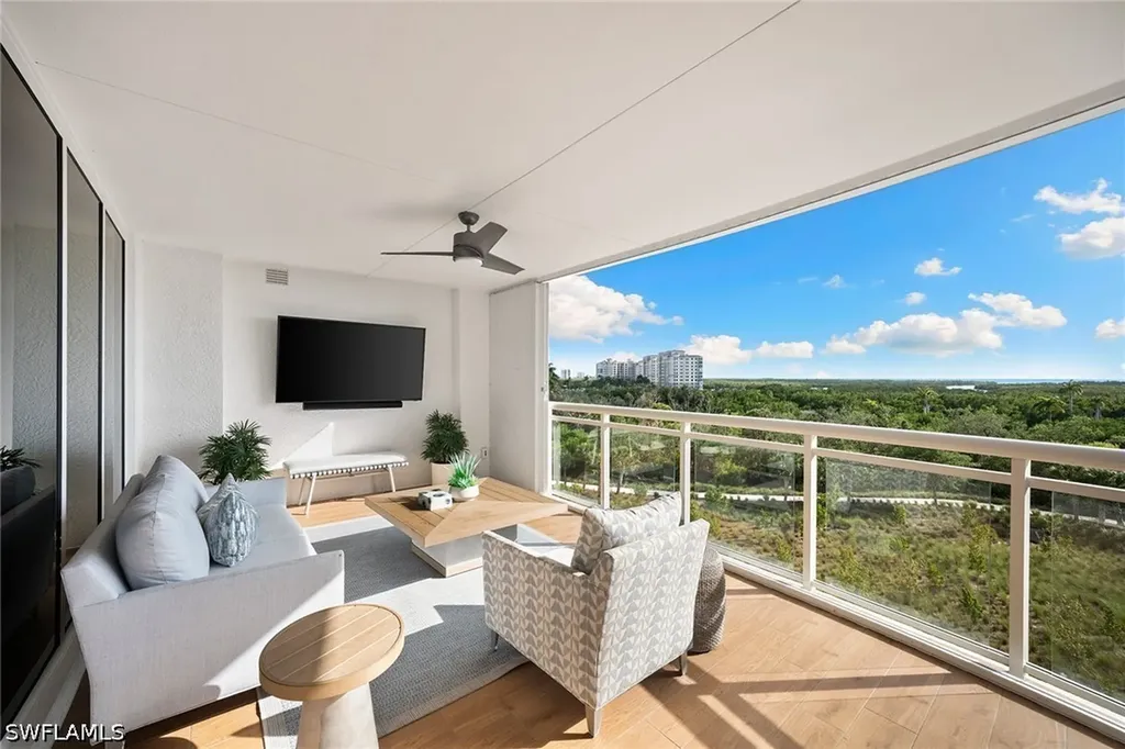 13915 Old Coast Road Naples FL 34110