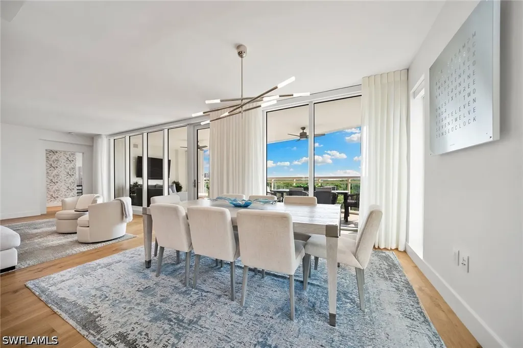13915 Old Coast Road Naples FL 34110