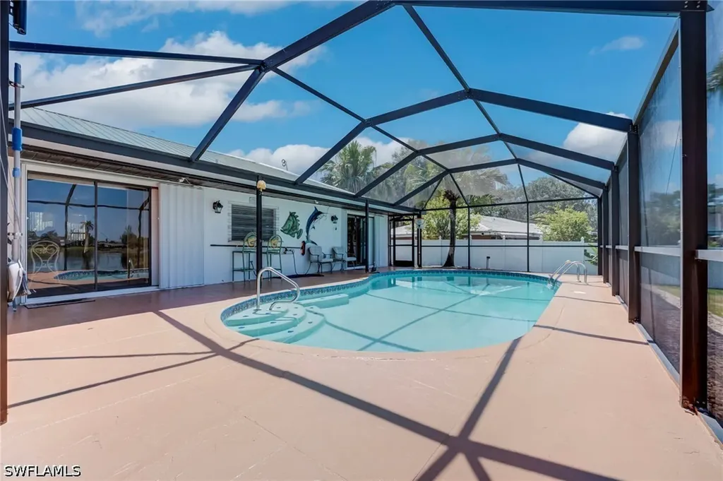 2401 Lakeview Drive Lehigh Acres FL 33936