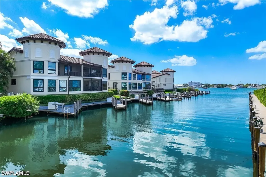1311 Chesapeake Avenue Naples FL 34102