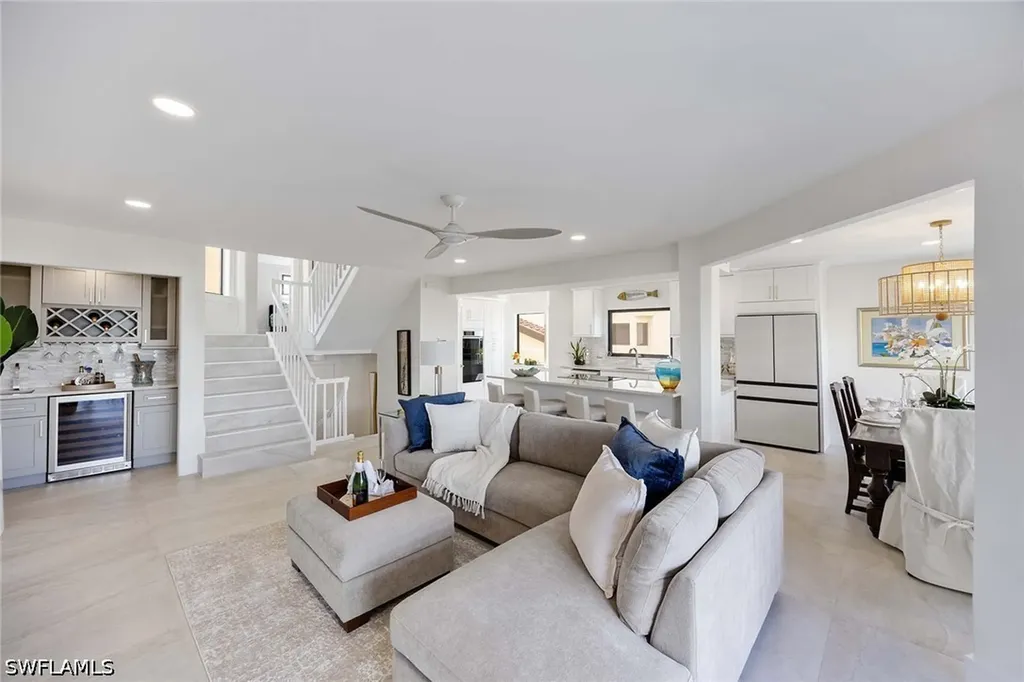 1311 Chesapeake Avenue Naples FL 34102
