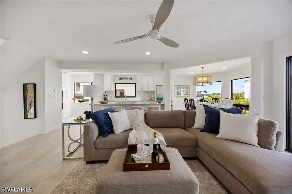 1311 Chesapeake Avenue Naples FL 34102