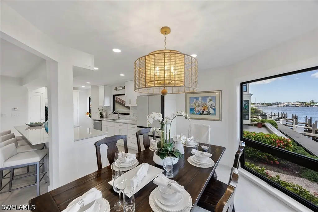1311 Chesapeake Avenue Naples FL 34102