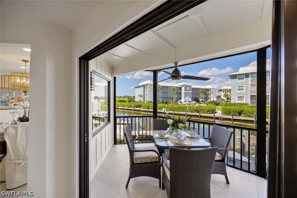 1311 Chesapeake Avenue Naples FL 34102