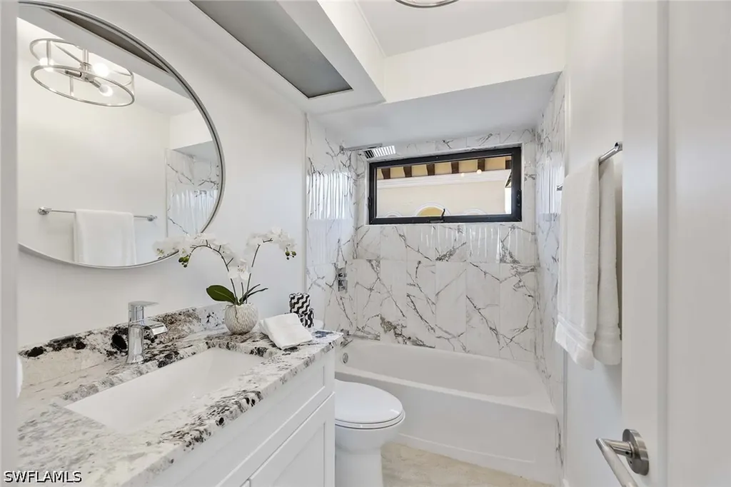 1311 Chesapeake Avenue Naples FL 34102