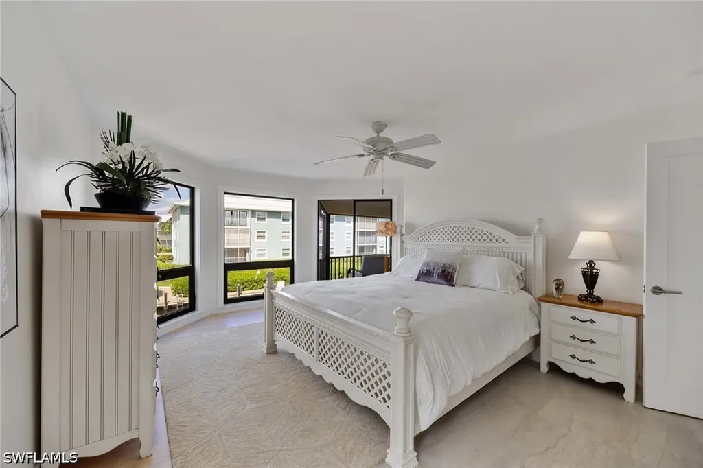 1311 Chesapeake Avenue Naples FL 34102