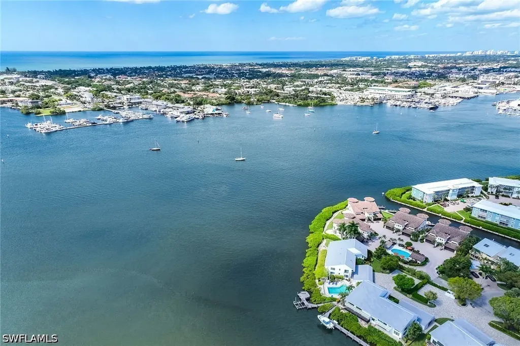 1311 Chesapeake Avenue Naples FL 34102