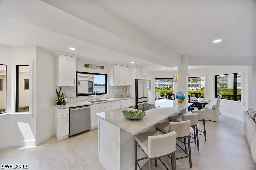 1311 Chesapeake Avenue Naples FL 34102