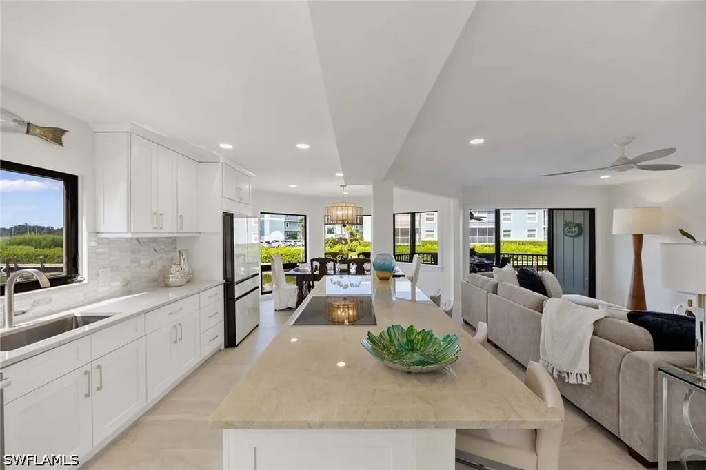 1311 Chesapeake Avenue Naples FL 34102