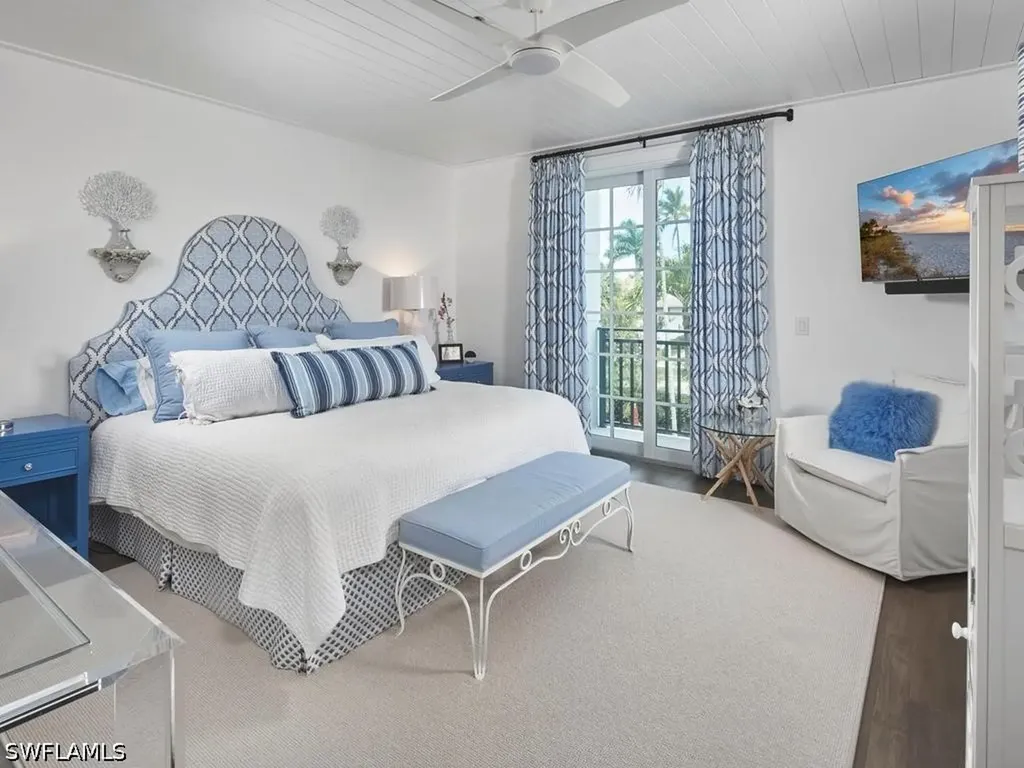 430 10th Avenue S Naples FL 34102