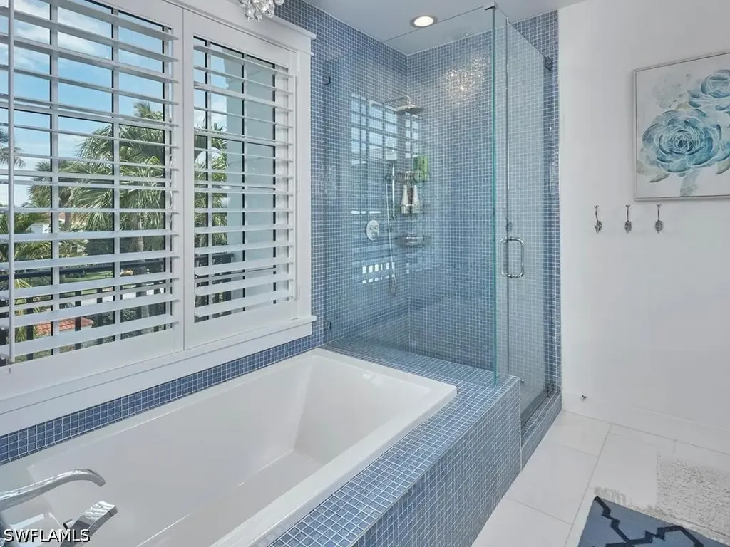 430 10th Avenue S Naples FL 34102