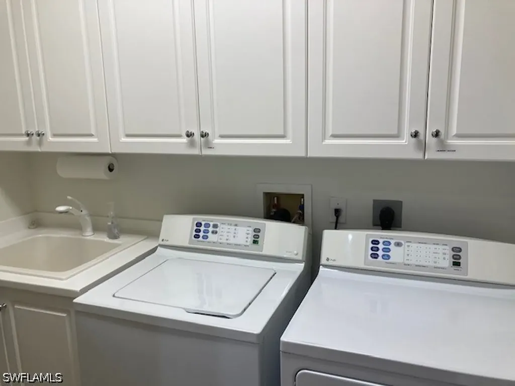 580 El Camino Real Naples FL 34119