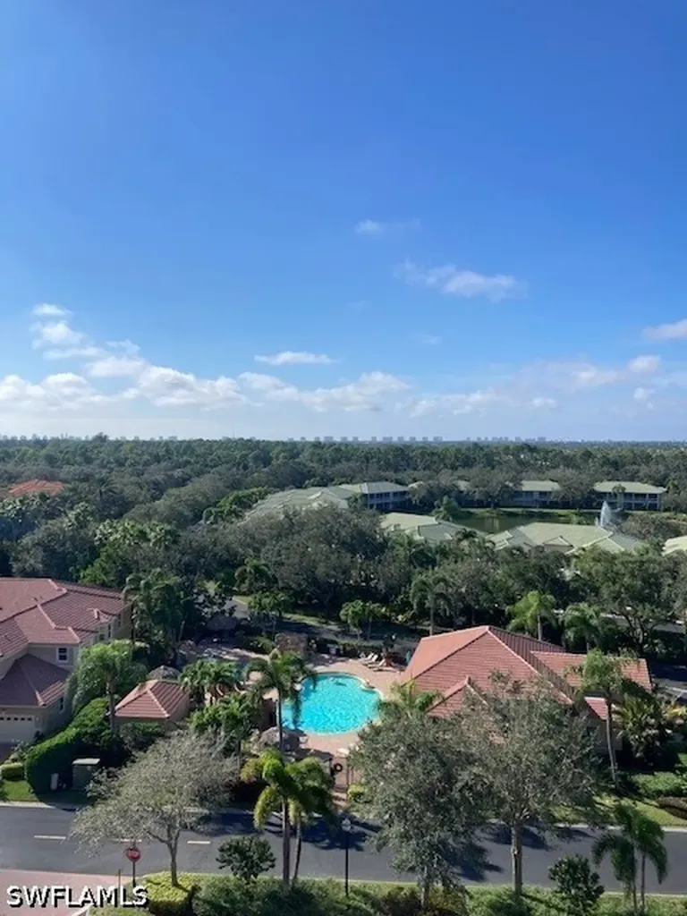 580 El Camino Real Naples FL 34119