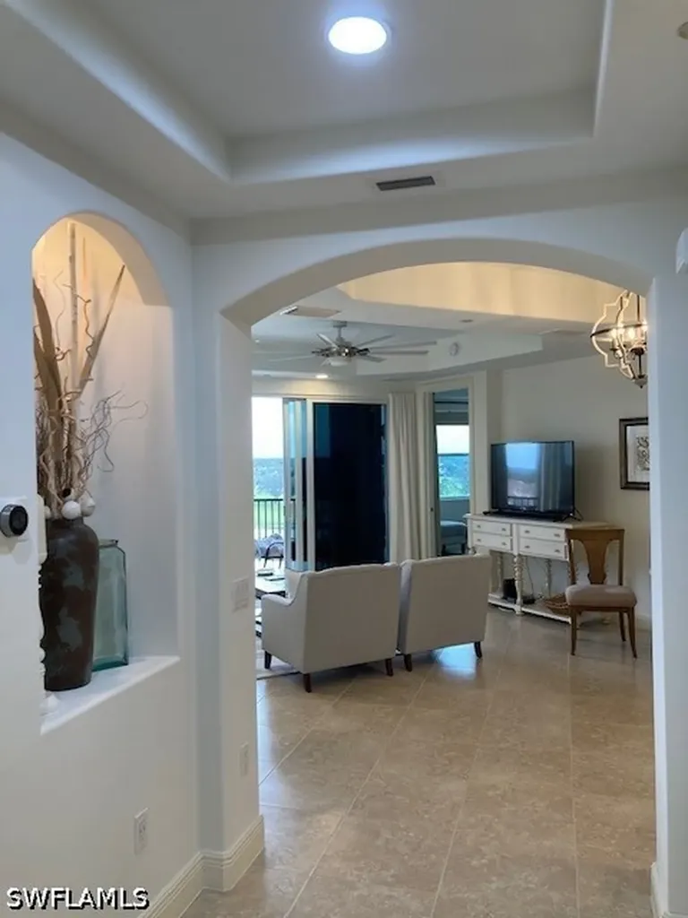 580 El Camino Real Naples FL 34119