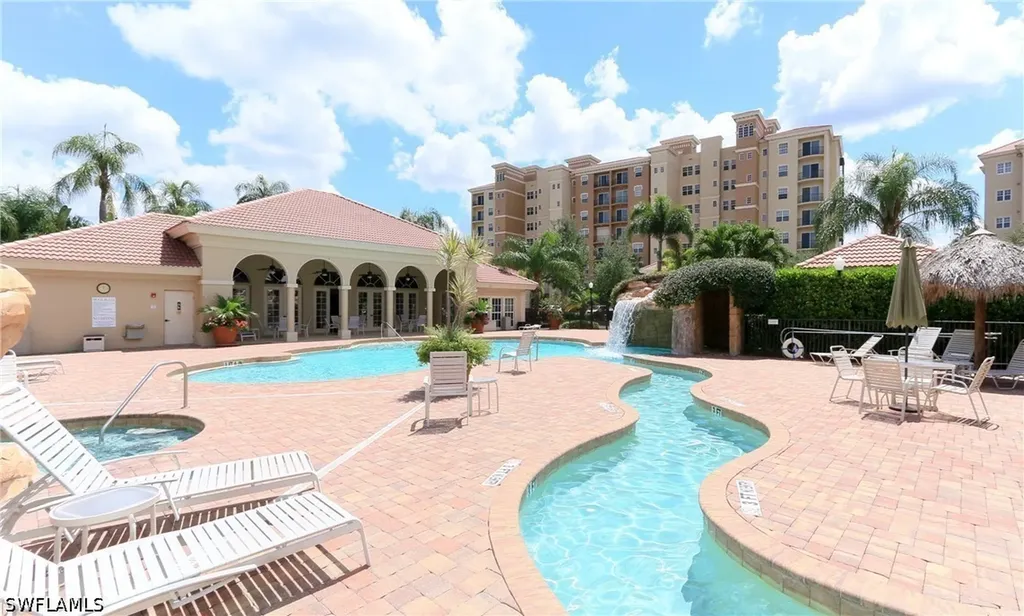 580 El Camino Real Naples FL 34119
