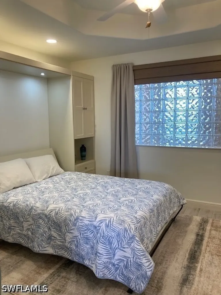 580 El Camino Real Naples FL 34119