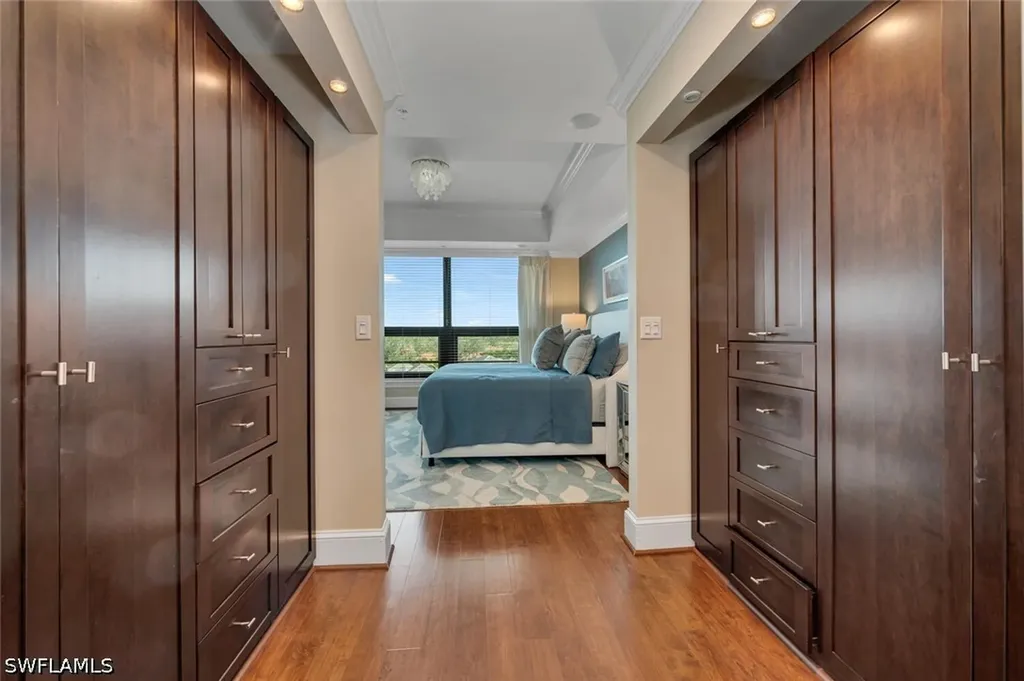 9115 Strada Place Naples FL 34108