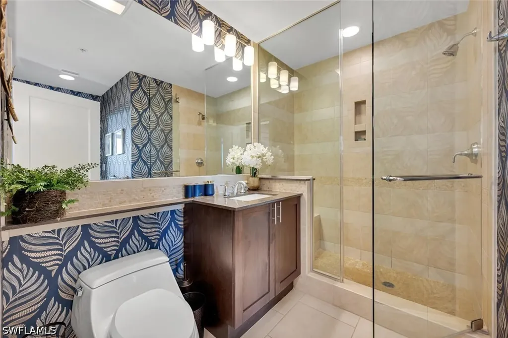 9115 Strada Place Naples FL 34108